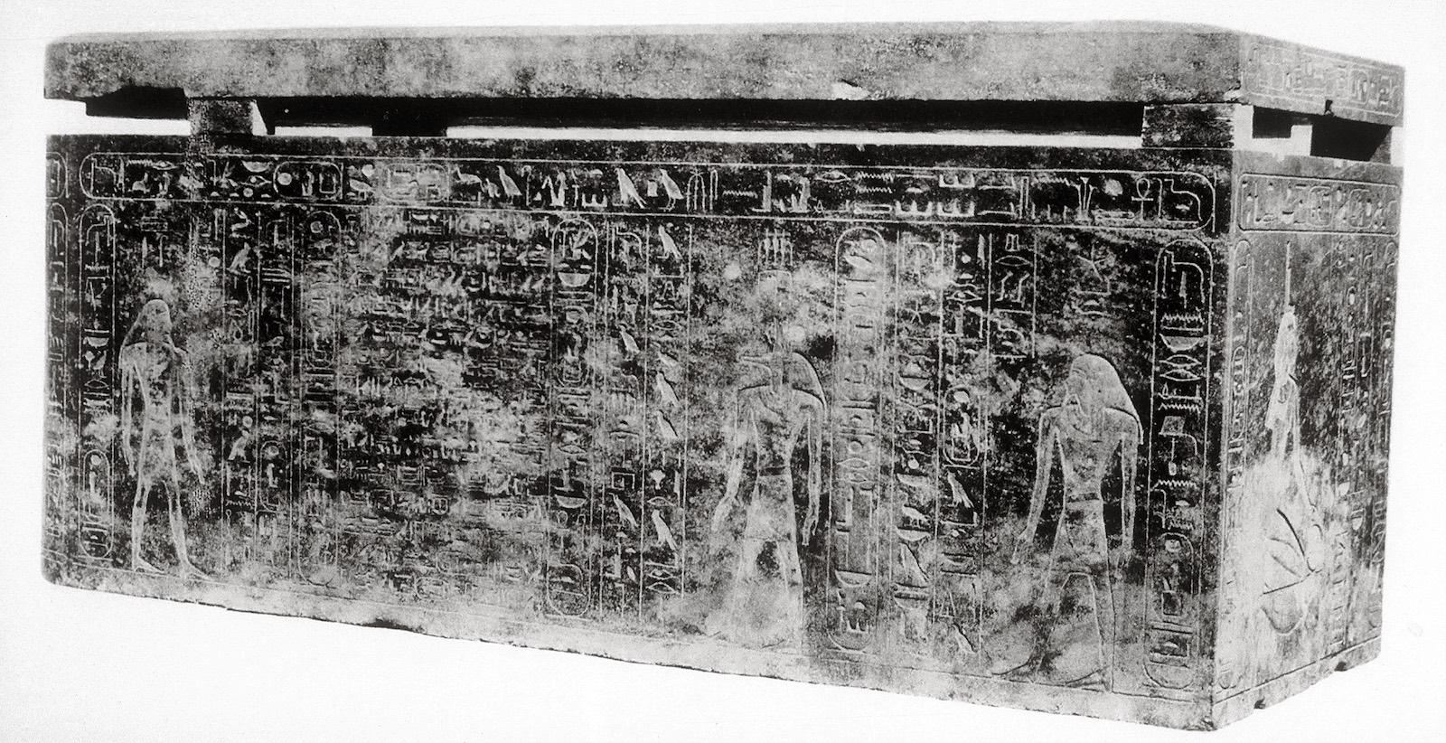 hatshepsut sarcophagus